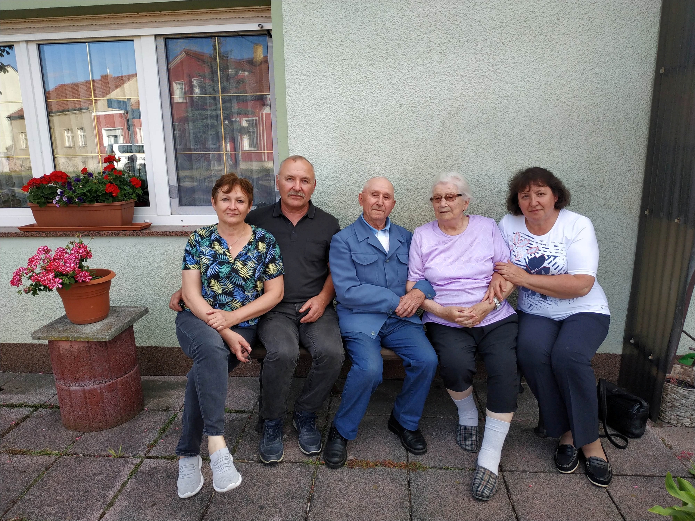 01_Margarita, Nikolai, Karl Bauer, Christa Hagen, Olga Bauer 17.7.2020 01_Margarita, Nikolai, Karl Bauer, Christa Hagen, Olga Bauer 17.7.2020