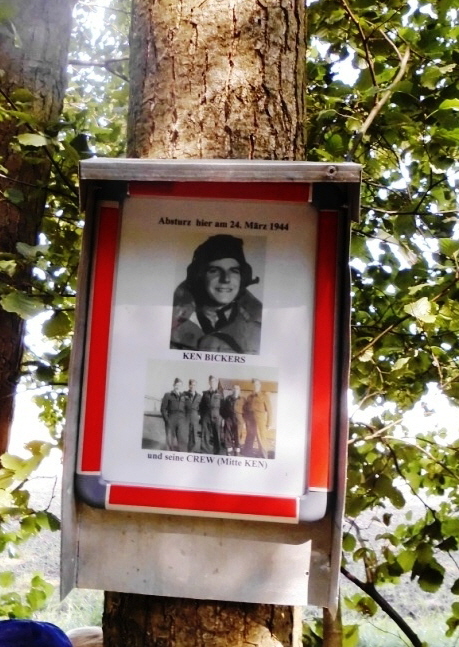 das neue Foto an der Absturzstelle das neue Foto an der Absturzstelle