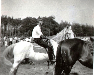 05_Manfred Bölke 1958 beim Stollenreiten337