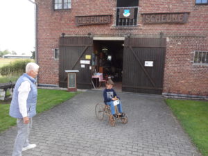 Fahrt mit dem Holländerrad (Foto: Dr. M. Huth)